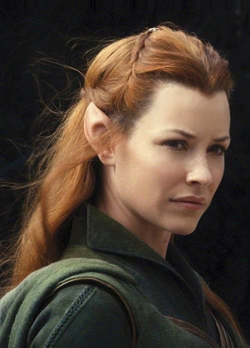 ginger_otd's tweet photo. Today’s ginger of the day is Tauriel from The Hobbit! https://t.co/jmamo6OiGJ