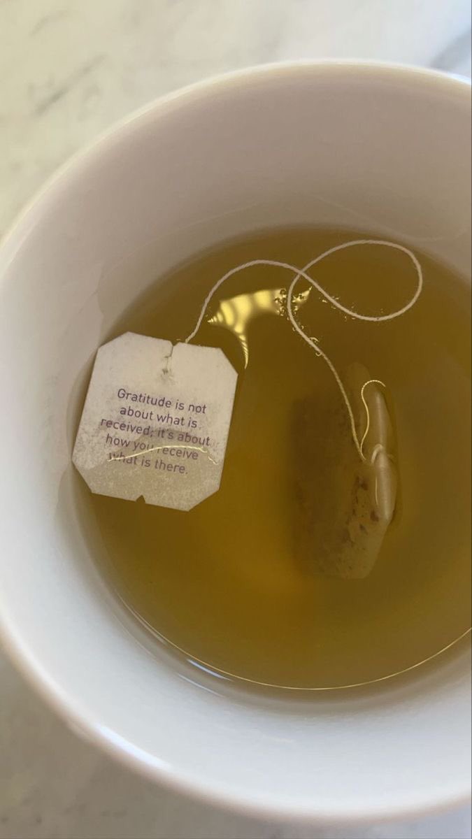 vintagepradaa's tweet photo. needing some self care today 🤍 https://t.co/mR6SdrrYss