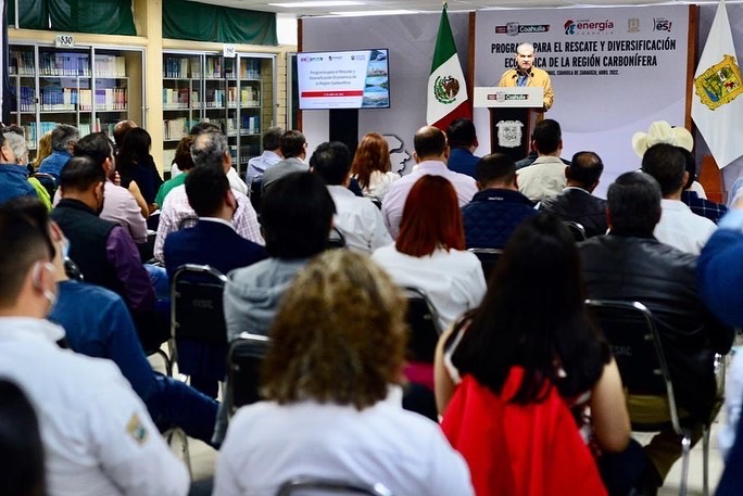 mrikelme's tweet photo. En #Sabinas, dimos seguimiento a los avances del Programa para el Rescate y Diversificación Económica de la #RegiónCarbonífera 📈. (1/3) https://t.co/3FoBuvPbuH