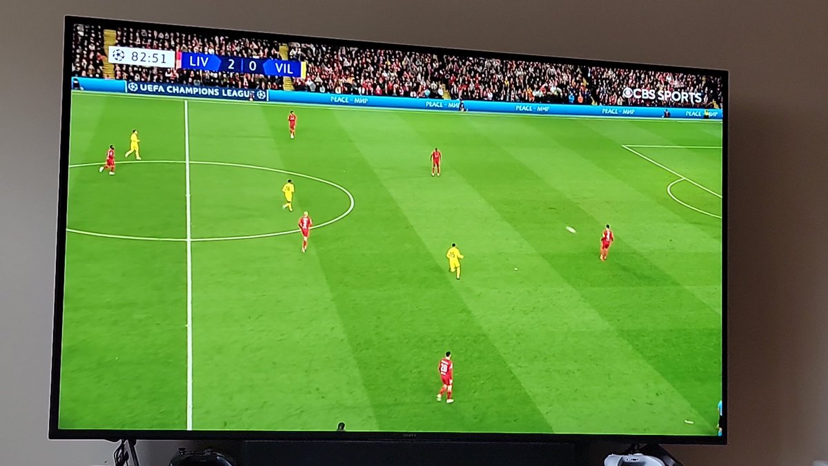 tlowindy14's tweet photo. @LFC relentless. How do LFC players never get tired... that's another conversation. https://t.co/bYSa7CzYhr