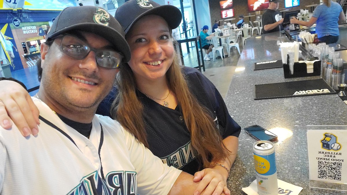AmodeoCCS's tweet photo. #WHEREiRoot #SeaUsRise let's go @Mariners wife and I enjoying the game at @RaysBaseball #TeamAmodeo #AmodeoCCS #BuildYourLegend #MLB #Baseball @AmodeoCCS @aamodeo899 #LegendsWear24 @MLB https://t.co/yJXhh4L7nQ