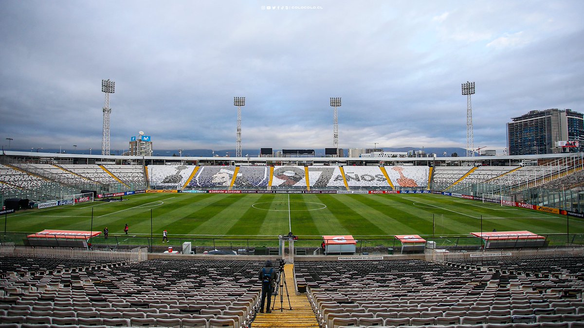 ColoColo's tweet photo. 𝐇𝐨𝐲 𝐬𝐞𝐫𝐚́ 𝐮𝐧𝐚 𝐧𝐨𝐜𝐡𝐞 𝐞𝐱𝐜𝐞𝐩𝐜𝐢𝐨𝐧𝐚𝐥 🎶🎶

¡Noche de Copa @Libertadores en La Ruca! ⚪⚫

#VamosColoColo 🤟🏼
#VamosPorTodo 👊🏼 https://t.co/Q90Bi8Rejs