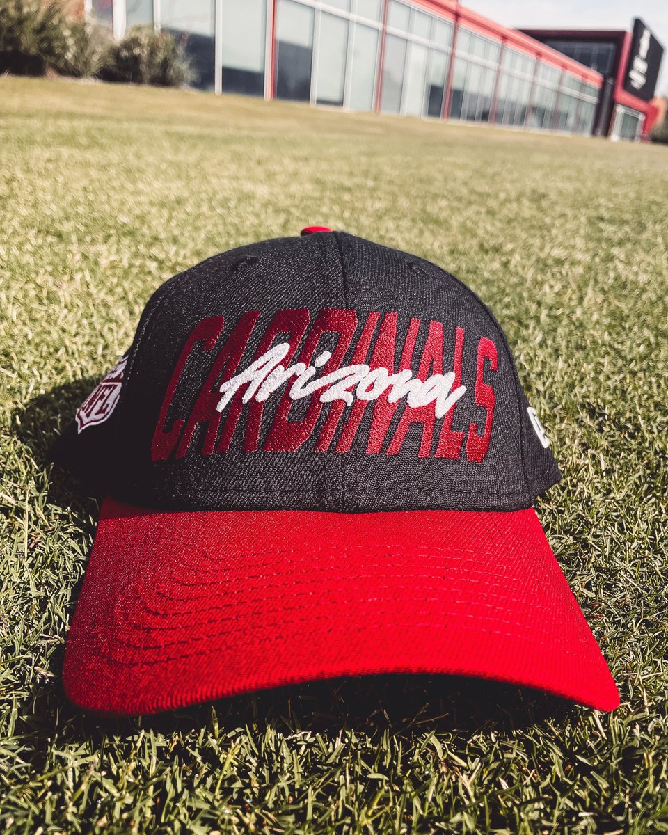 AZCardinals's tweet image. Retweet for your chance to win a 2022 #NFLDraft hat!