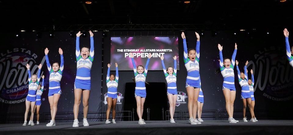 Mint_Rays's tweet photo. we had a BLAST at Allstar Worlds! Our last and best minty fresh performance ever! 🙌🏼 https://t.co/qcV69OVwG6