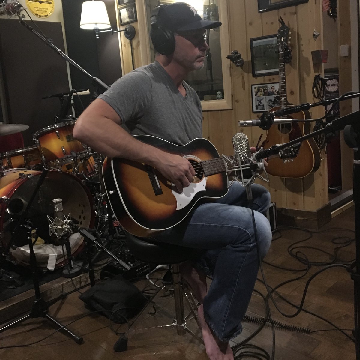 The D Brief tweet media