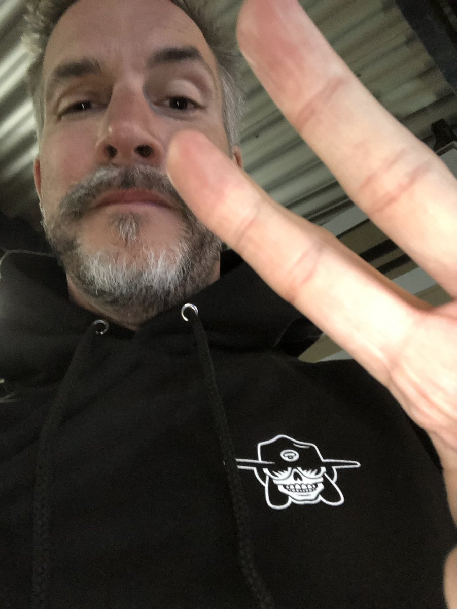 alexanderball's tweet photo. Awesome to meet Chris &amp; team from @voodooranger at https://t.co/VpmcRlESth this evening. Loving what you’re doing with IPA! https://t.co/A3LZOYujmE