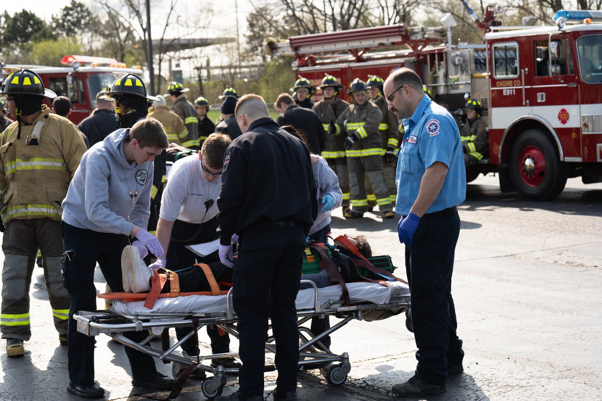 TCD conducted its annual Accident/Extrication Drill today.  Students from our EMT, Fire Science, Cosmetology, and Multimedia Programs took part in the drill.  This was a great learning experience for our students. @tcd_director @tcdupage #CTE #handsonmindson #learningbydoing #TCD https://t.co/zH0MJ5tK1p