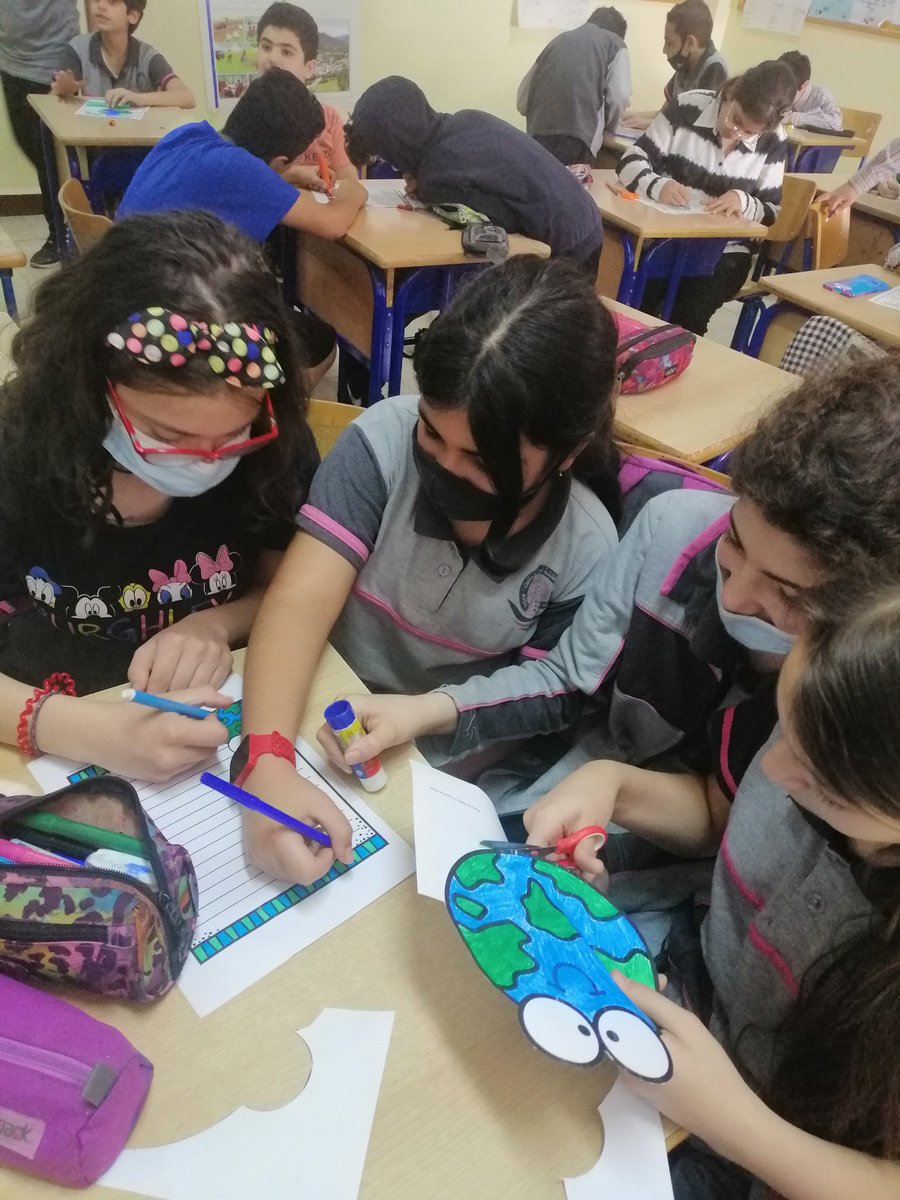 SamahBikaee's tweet photo. Earth day activities
#earthdaycampaign
@MakAishaSchool https://t.co/LJisMVTwXT