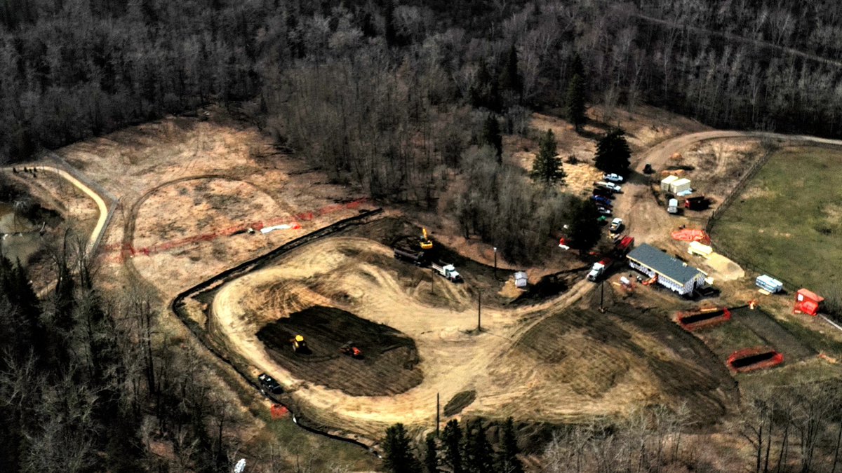 Adrienne Lamb tweet media