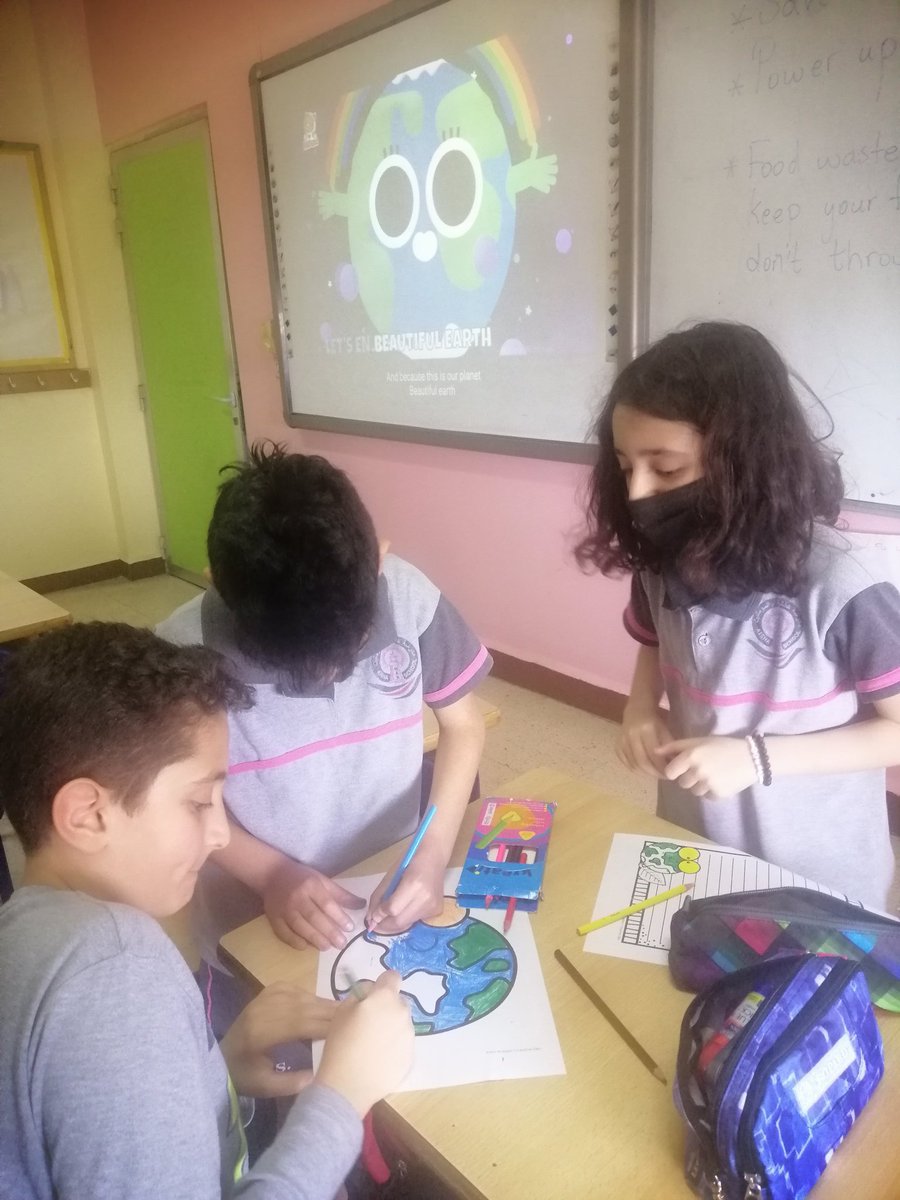 SamahBikaee's tweet photo. Earthday activities
#earthdaycampaign
@MakAishaSchool https://t.co/hb7AzvzI10