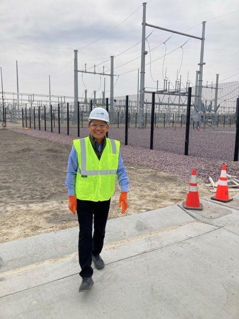 ComEd's tweet image. Congratulations to @Meta on the expansion of their DeKalb data center! With this expansion, the DeKalb data center is leading an industry trend of companies looking to the region to sustainably meet their business needs, while creating jobs &amp;amp; economic opportunity in the process.