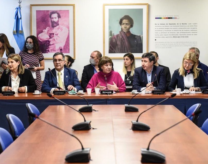 eco_educativo's tweet photo. Eco Educativo felicita al Dr Alejandro Finocchiaro por su designación como Vicepresidente Primero en la Comisión de Educación de @DiputadosAR
↪ Aquí podrás leer un facebook post sobre las competencias de la Comisión ⤵️
https://t.co/XWajq8WlS0
#Somostueco @Lgoro @alefinocchiaro https://t.co/LV3kL8RYq6