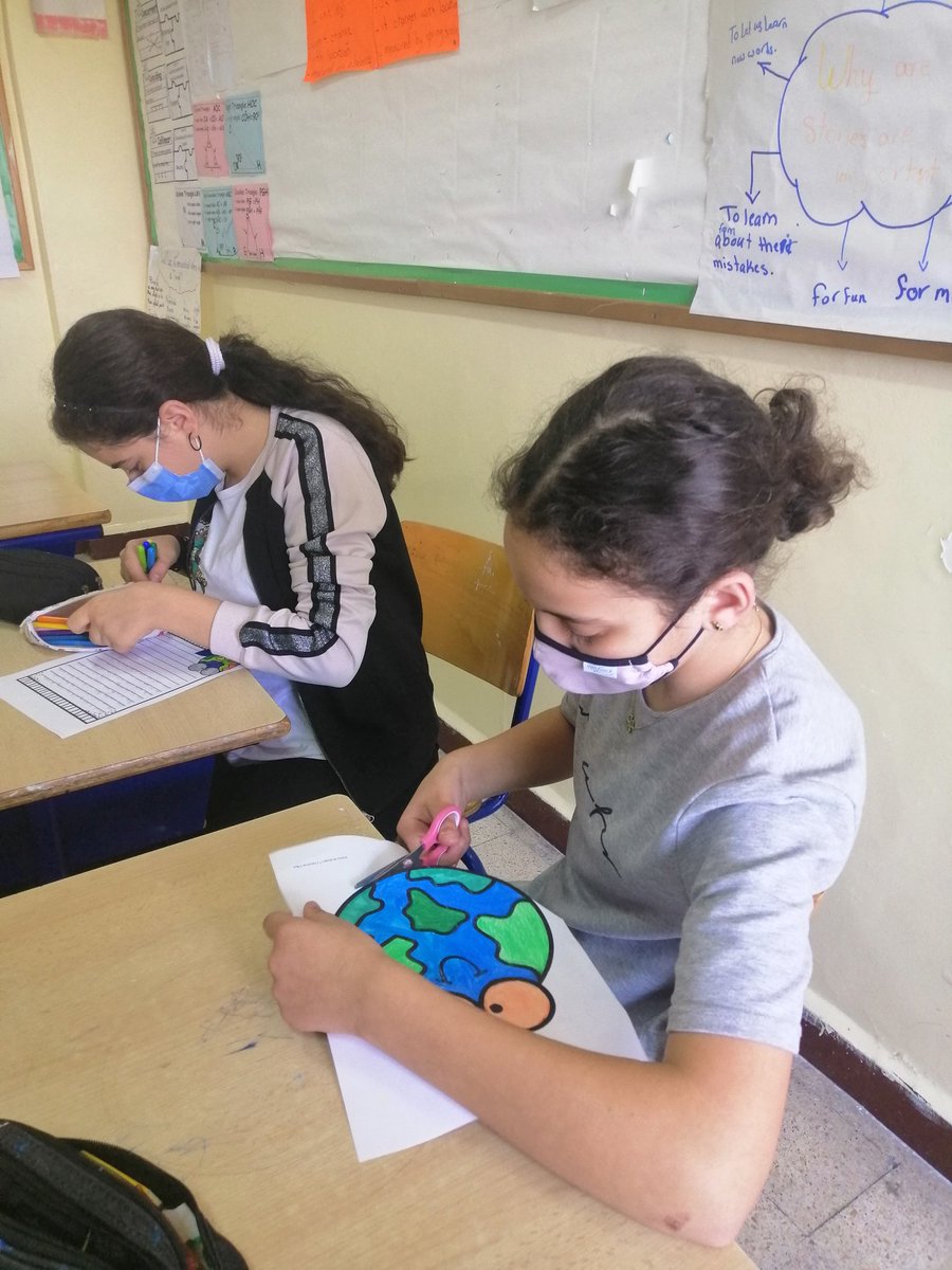 SamahBikaee's tweet photo. Earth day activities
#earthdaycampaign
@MakAishaSchool https://t.co/1ChDKtVv0W
