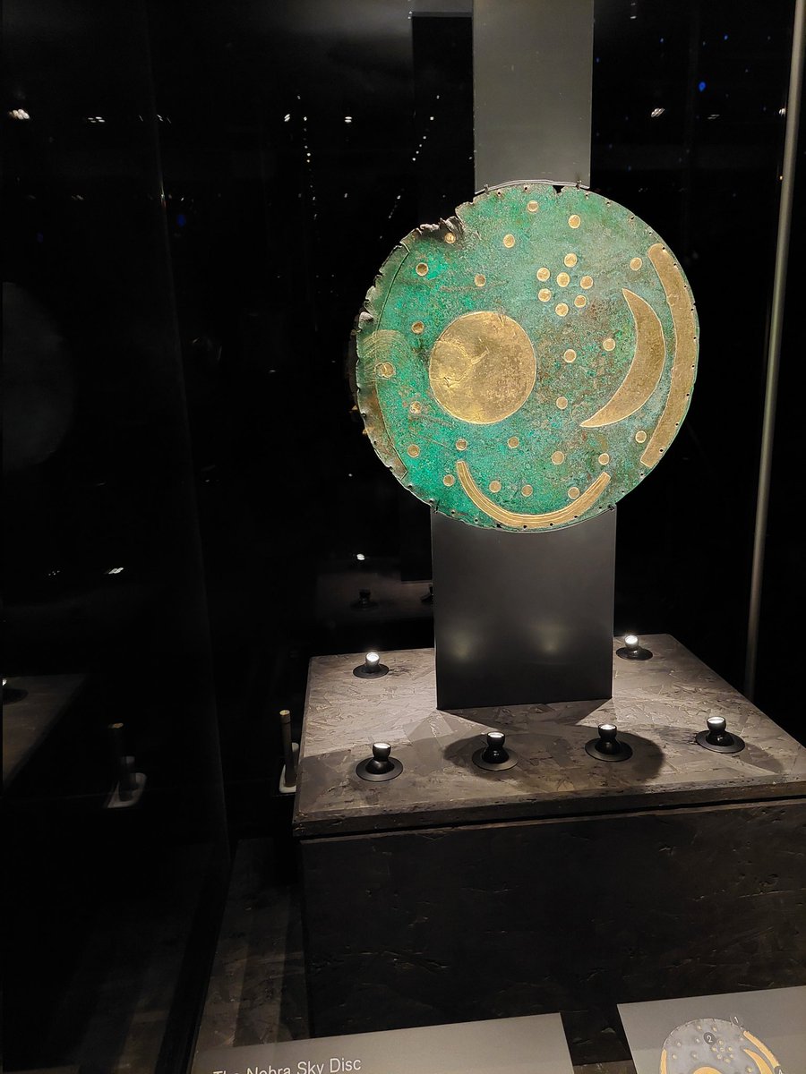 Otto_English's tweet photo. Went to see the super old (age contested - but who cares) Nebra Sky Disc at the British Museum. https://t.co/EzNuV27In4