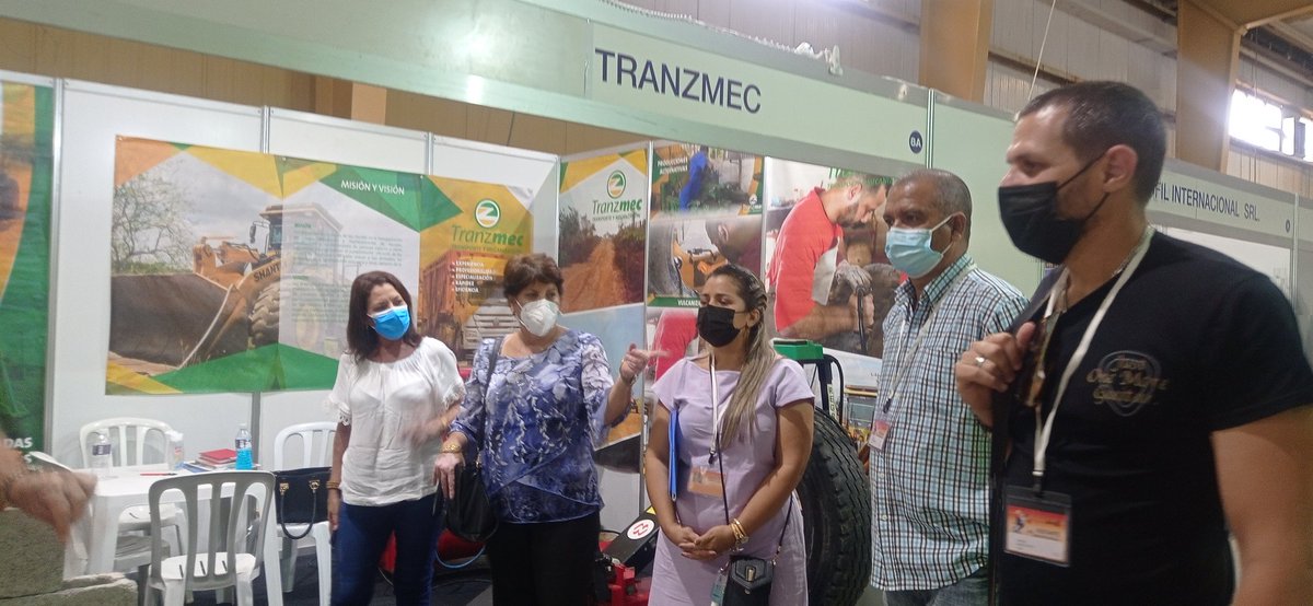 Tranzmec's tweet photo. Visitan el stand 8A de la Empresa #Tranzmec en la feria #FECON2022, el Vicepresidente del Grupo #Azcuba y la Directora Internacionales y negocios.
#ConstruyendoElFuturo #FECONS2022
#CubaImporta #CubaExporta https://t.co/AjIG3MWEFl