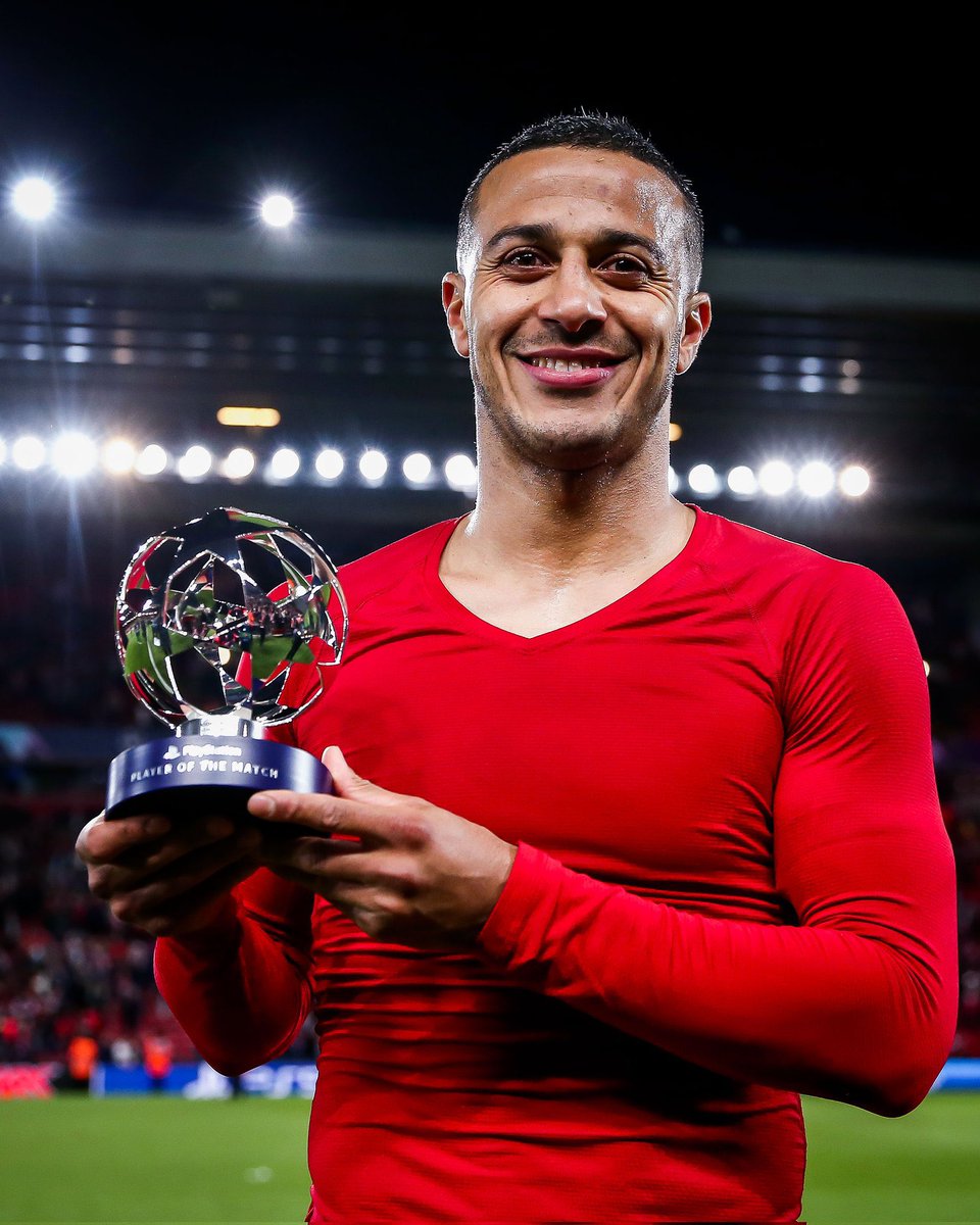 FabrizioRomano's tweet photo. Did you know? Liverpool didn’t pay £25m for Thiago Alcantara in summer 2020… but *less* than €25m! 🔴⭐️ #LFC

Top player, unbelievable signing.

His #UCL stats via @WhoScored:

▪️ 103 passes
▪️ 34 final third passes
▪️ 96.3% passing accuracy
▪️ 9 accurate long balls https://t.co/G3vPEmIOlM