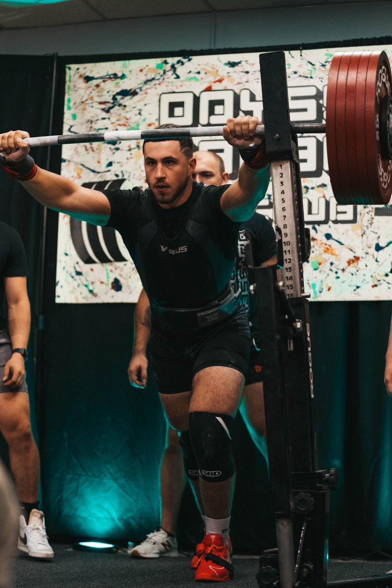 Bulletproof_Fit's tweet photo. Hey guy it’s @mike_ayles. I am a competitive powerlifter as well as a powerlifting coach with The Bam Bunch. Nick and I are here to help give a better understanding of eating habits, training ways, and what it takes to stay consistent mentally and physically. https://t.co/RmFWQexZtT