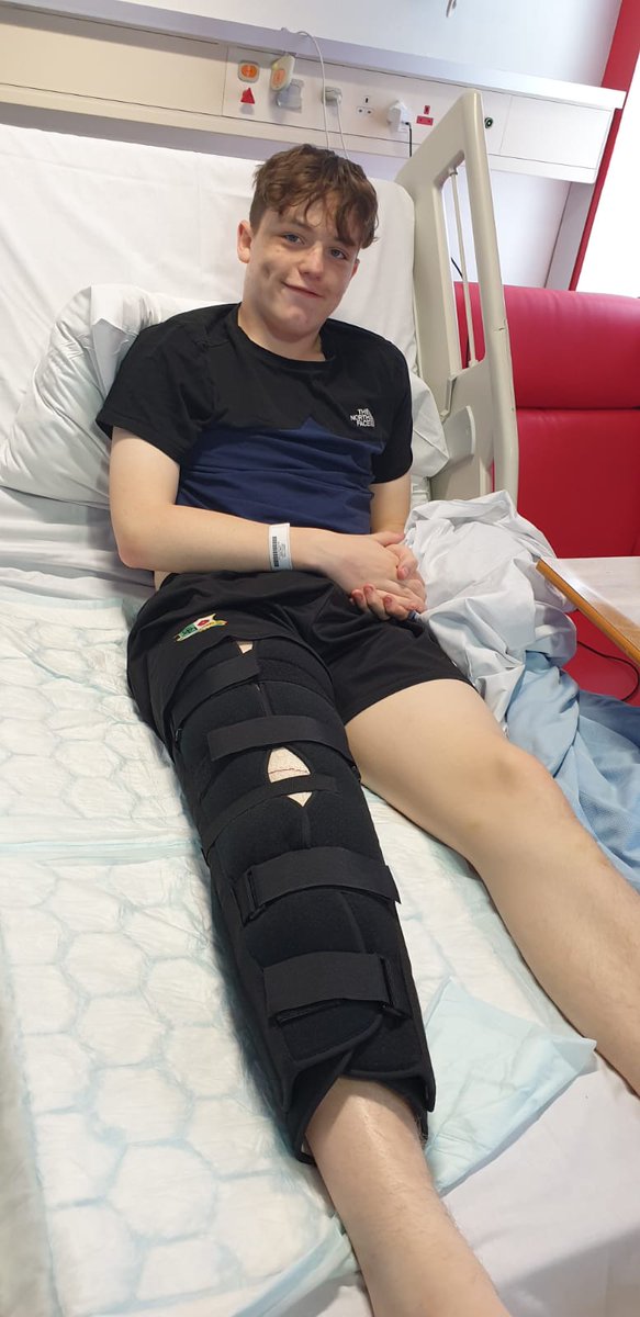 AndyBrett82's tweet photo. @WWLNHS huge thanks for looking after Fraser after his football injury on Sunday. Surgery went well and your wonderful team made him feel very comfortable and made the traumatic exoerience for me and his mum(s) much more manageable 🤣 #OnTheMend https://t.co/WNOiP4SZIL
