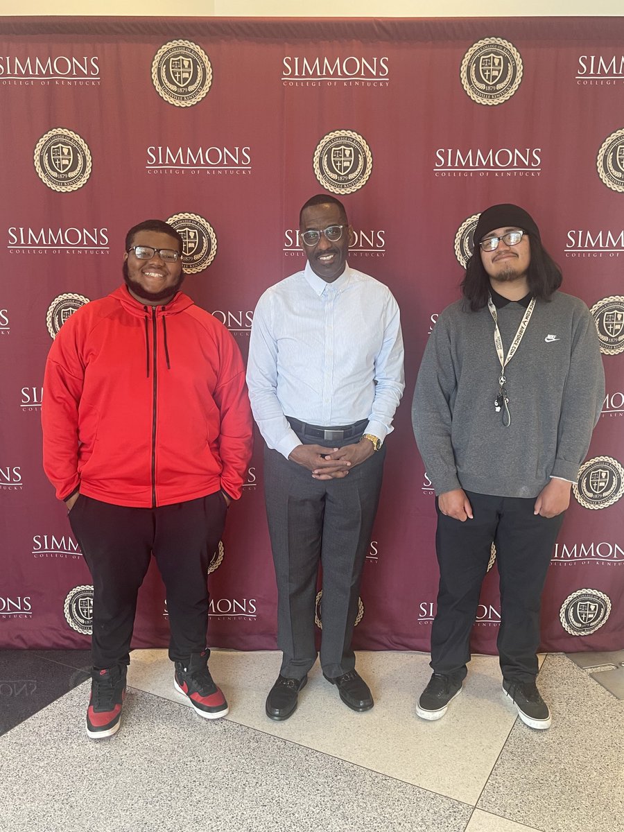 KWCosby's tweet photo. I had the honor of meetings two new students from Cincinnati who will begin in the fall @SCKY_1879. It’s time to see yourself at Simmons College. TextSimmons55444 to begin the enrollment process! https://t.co/n2nCHRIvWM