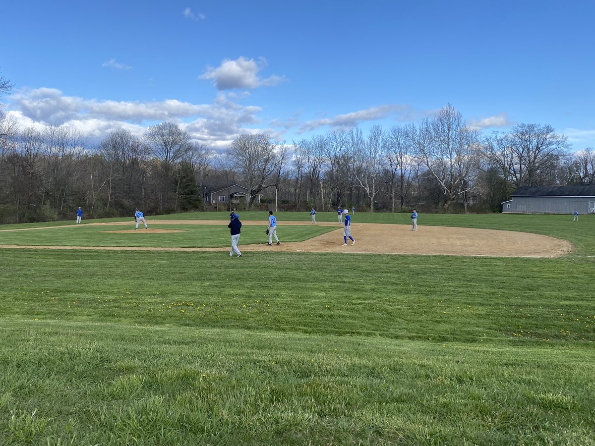 Beautiful day for baseball.. let’s go Bulldogs!!! @SWCSDAthletics