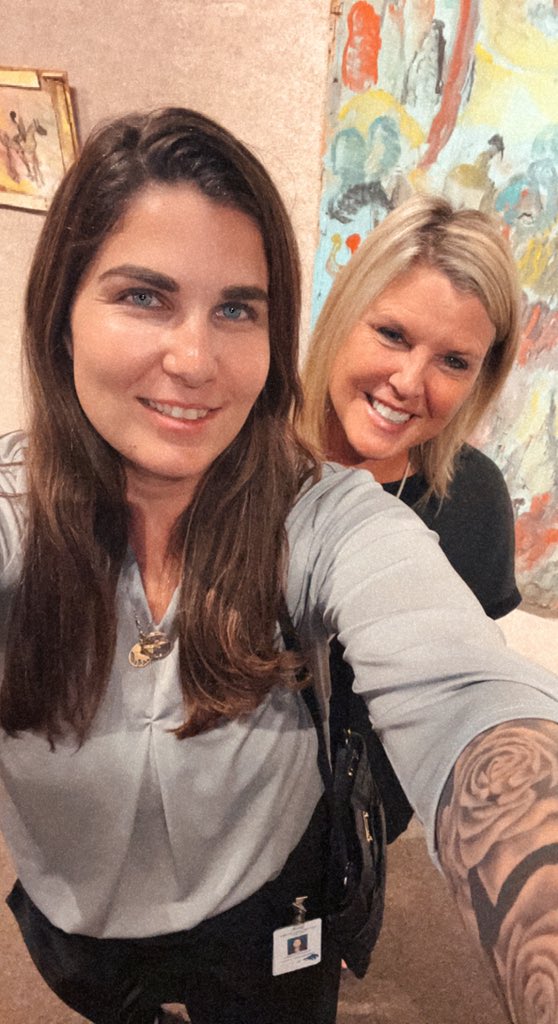 Found a friend <a href="/adiepalm/">Adrienne Palmer</a>  🐺