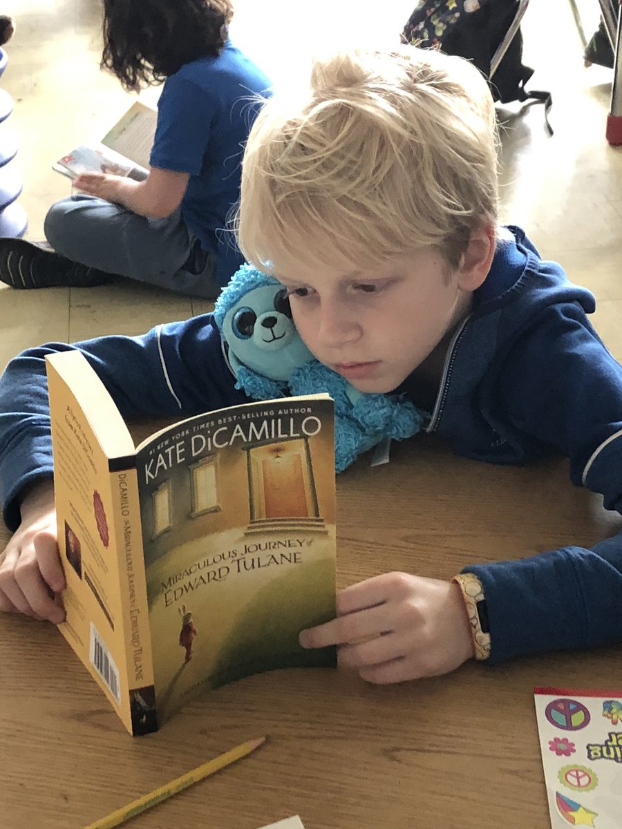 adamsonashley21's tweet photo. Read to a stuffed animal day in 3AT! We love reading week ❤️📚@HathawaySchool @Travis1713 @RIDeptEd https://t.co/pTUl65t5WQ