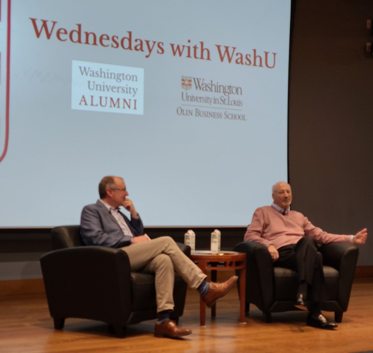 iiluscri's tweet photo. Enjoying another Wednesdays with @WUSTL - hearing from @shaich on his experiences as a founder and entrepreneur. Learning a lot of lessons from the @panerabread journey and wanting a Frontega Chicken. https://t.co/NLoqizg6oa