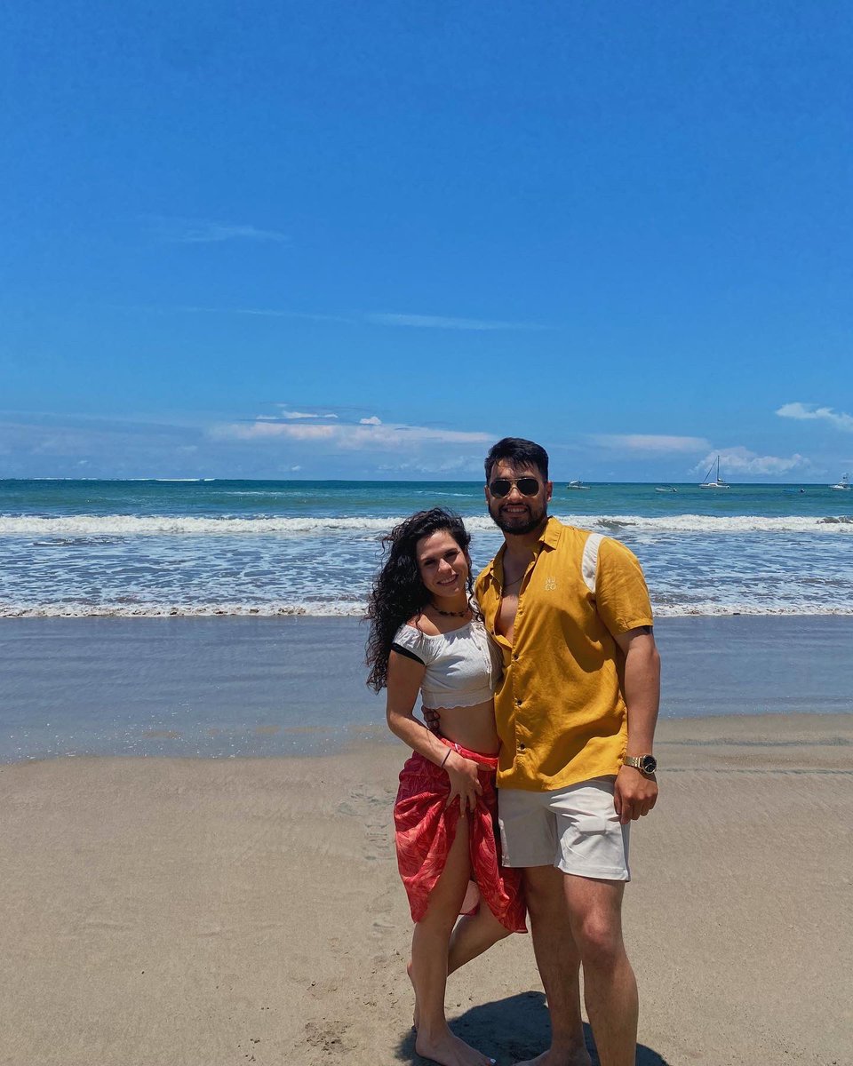 Maddelz's tweet photo. When he actually puts you in a beach house right on the edge of Costa Rica🥲 https://t.co/rpJqe2qwwm