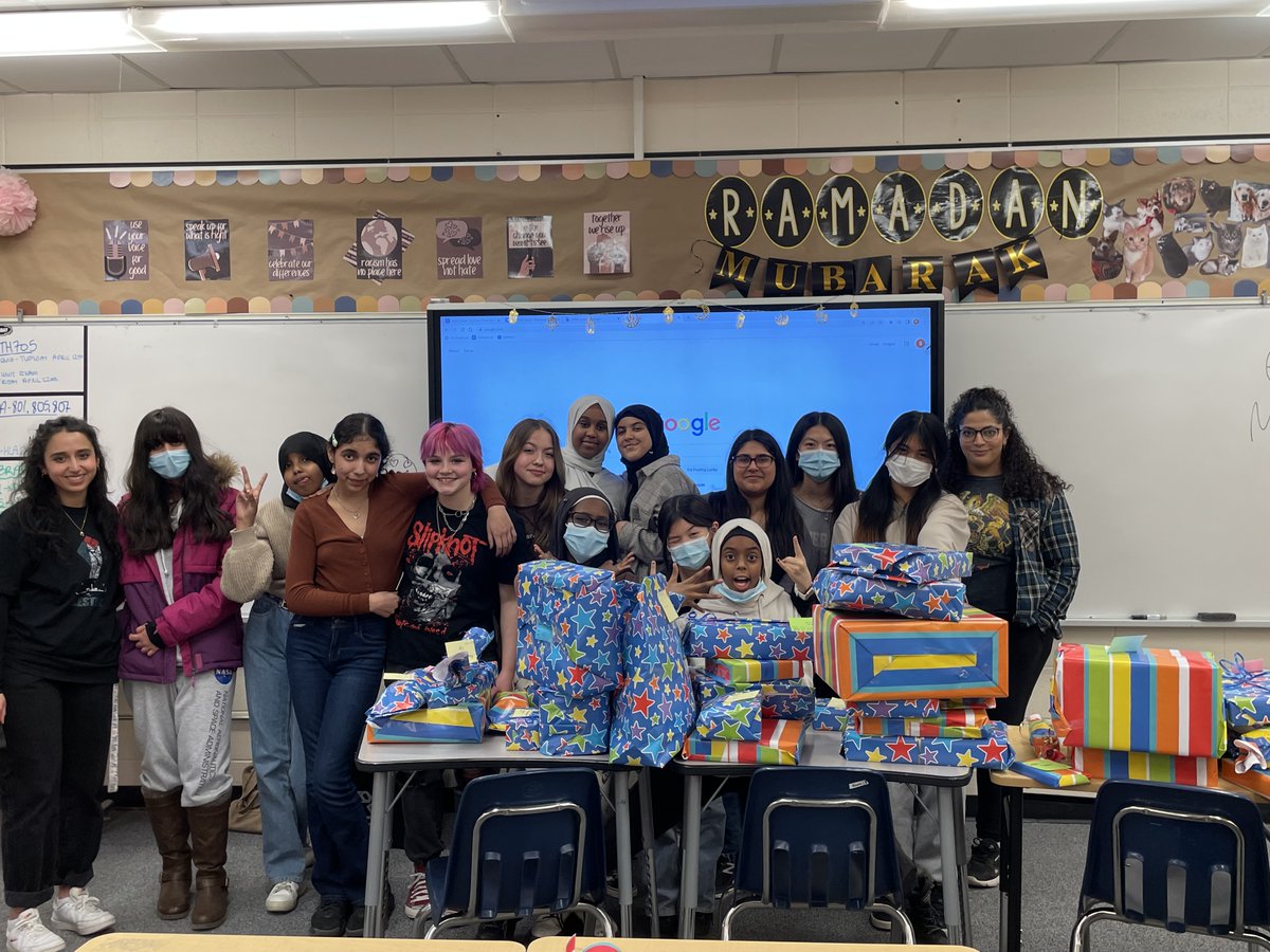 Check out some of the ways #EPSB schools are honouring Ramadan—from creating lanterns and educational displays to holding Iftar dinners and fundraising initiatives, students and staff have made this month special. Ramadan Mubarak to everyone celebrating! #yeg