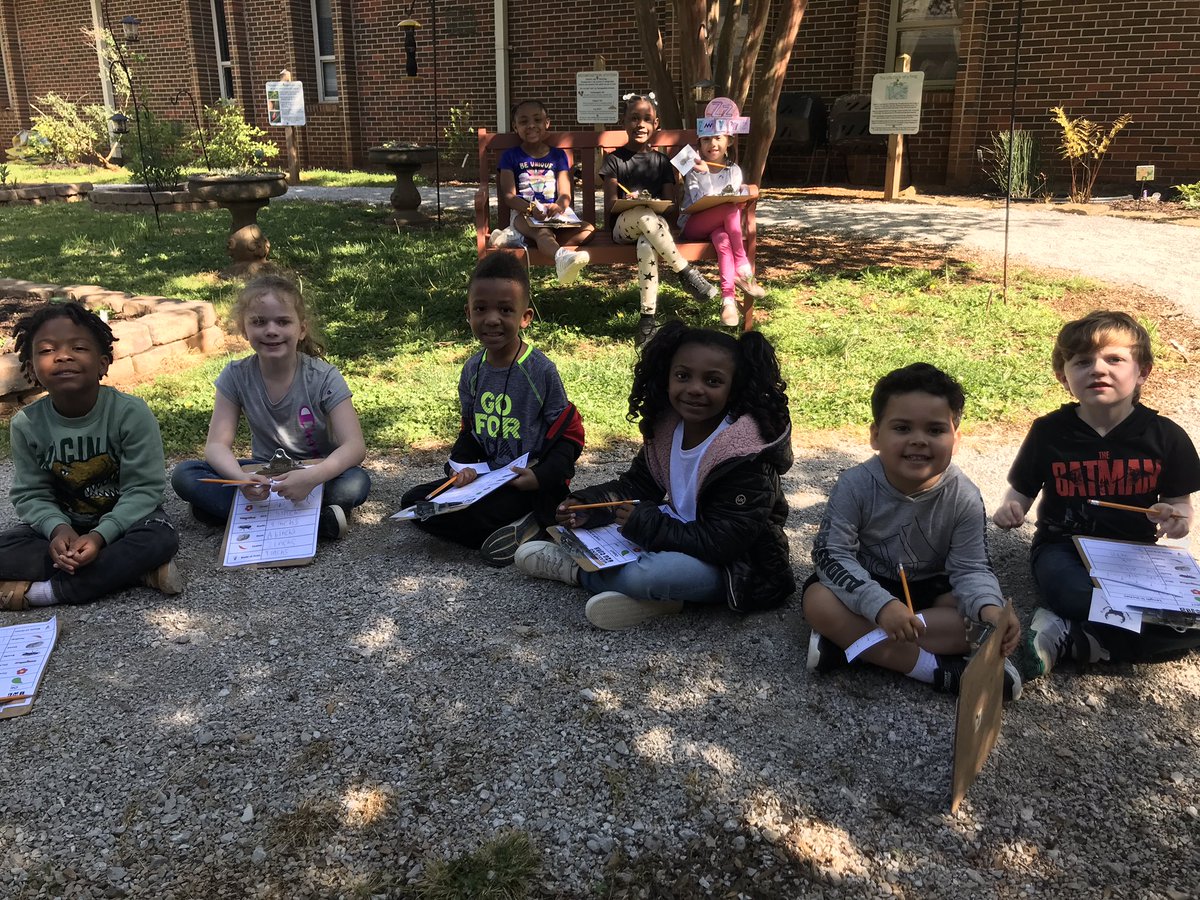 KimGulledge's tweet image. Last day of @RivertonElem Math Club and we got to work on an outdoor classroom scavenger hunt! We even measured stag beetles! 🪲 📏 🧮 #readysetforwardmcss