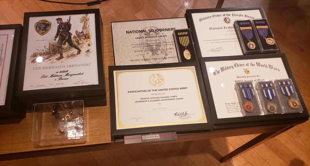 StMarys_ROTC's tweet photo. Rattler Battalion awards ceremony! Today we recognized numerous Cadets for an amazing 2021-2022 school year! #Rattlers #StMU #leadershipexcellence @StMarysU Thanks to all  participating organizations &amp; StMU faculty for their continued support! @MilitaryOfficer MOAA-ALAMO https://t.co/ovjrxkFOY7