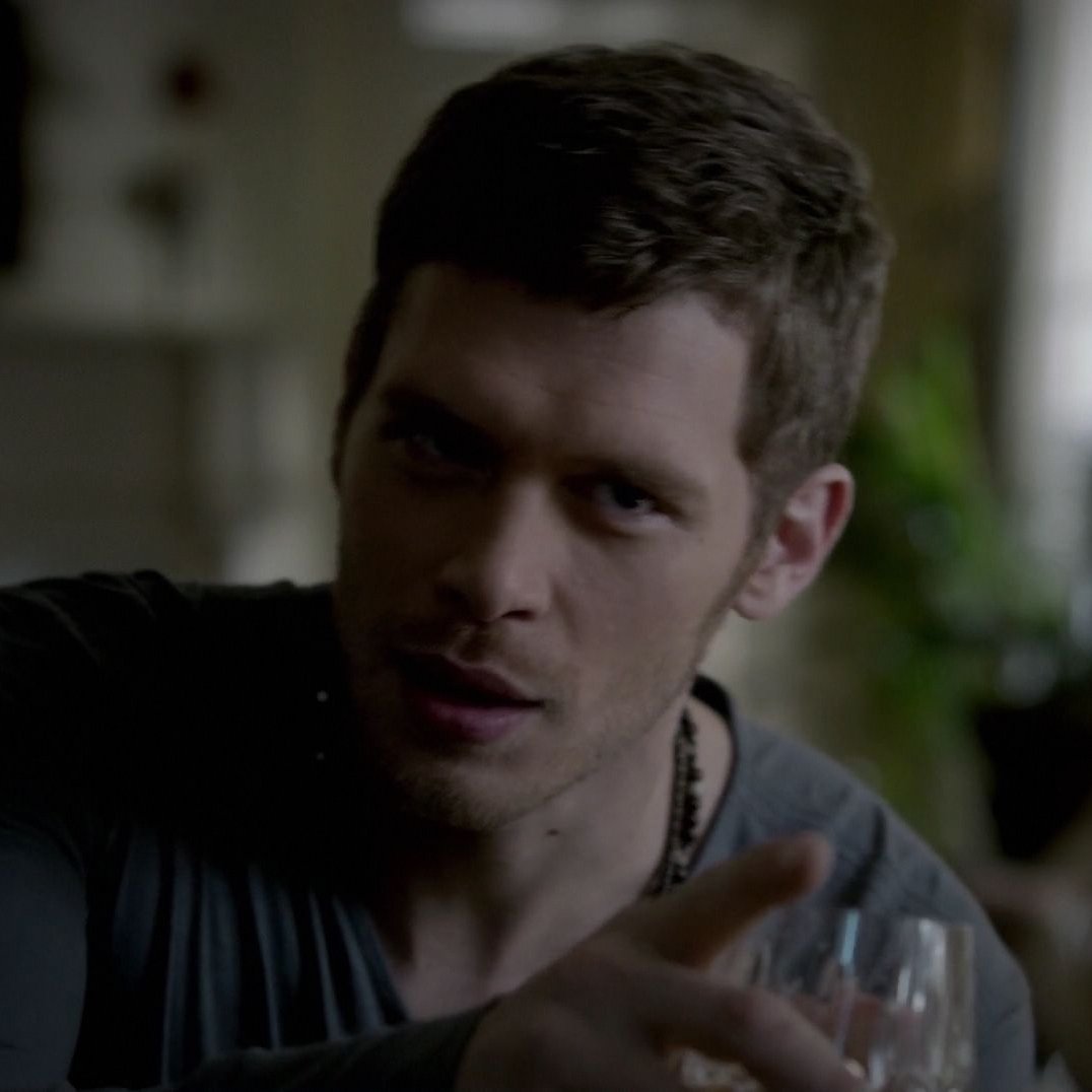 best of klaus mikaelson (@dailykiaus) on Twitter photo 