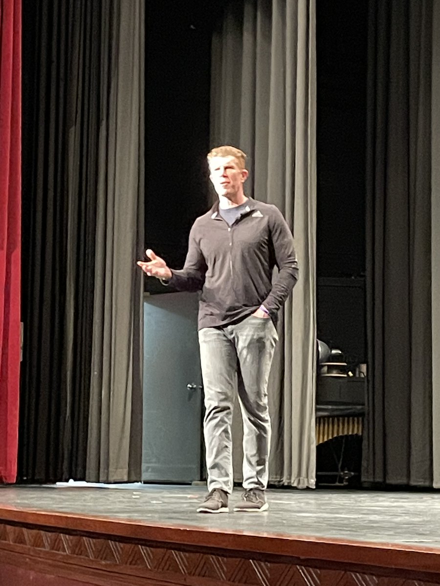 Lincoln High School tweet media