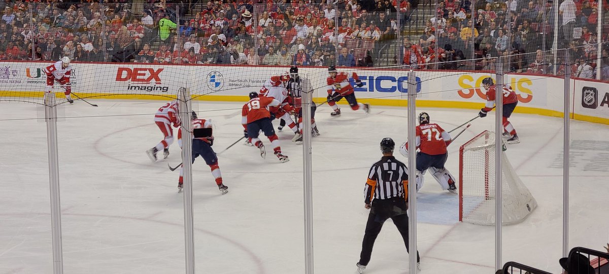 miguelnovoa's tweet photo. Sold most our @FlaPanthers season tix to make bank. Difference from 10/01/21 attendance #photo to this past #weekend, incredible. We love our rep. Going to #nhlplayoffs soon. #sports #Miami #NHL #hockey #HockeyTwitter #miguelnovoa #artist #fortlauderdale #musician #Browardcounty https://t.co/qMqIGNbvUq