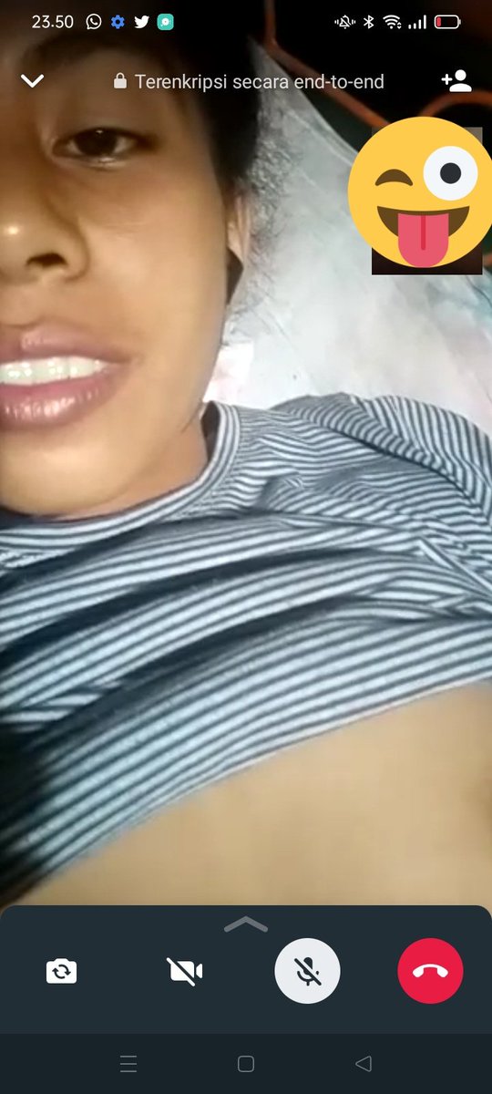 _Delon_02's tweet photo. 😛 https://t.co/1gVV3odmMg
