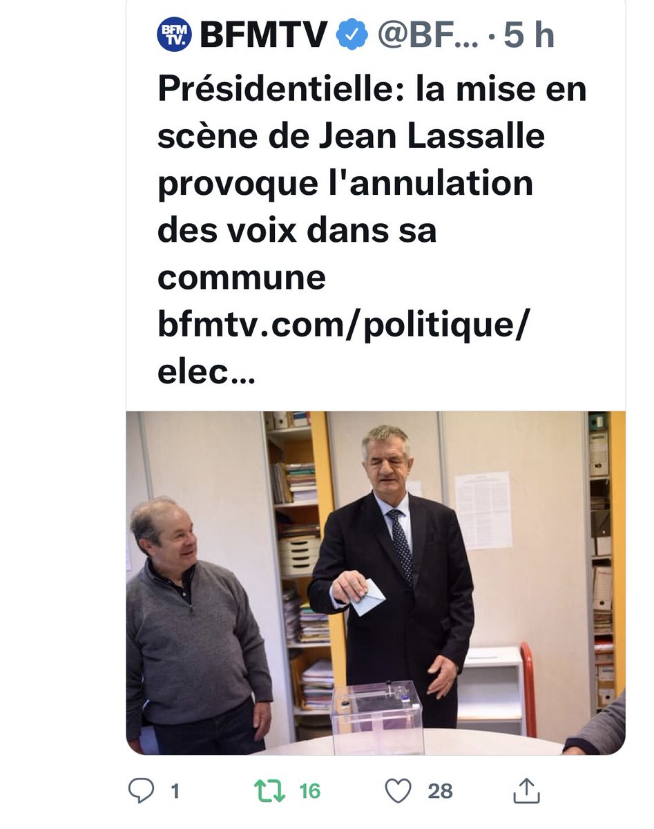 pydemarcq's tweet photo. Évacuez Lassalle…  #Presidentielles #presidentielles2022 #lassalle https://t.co/isFO2nHYs6