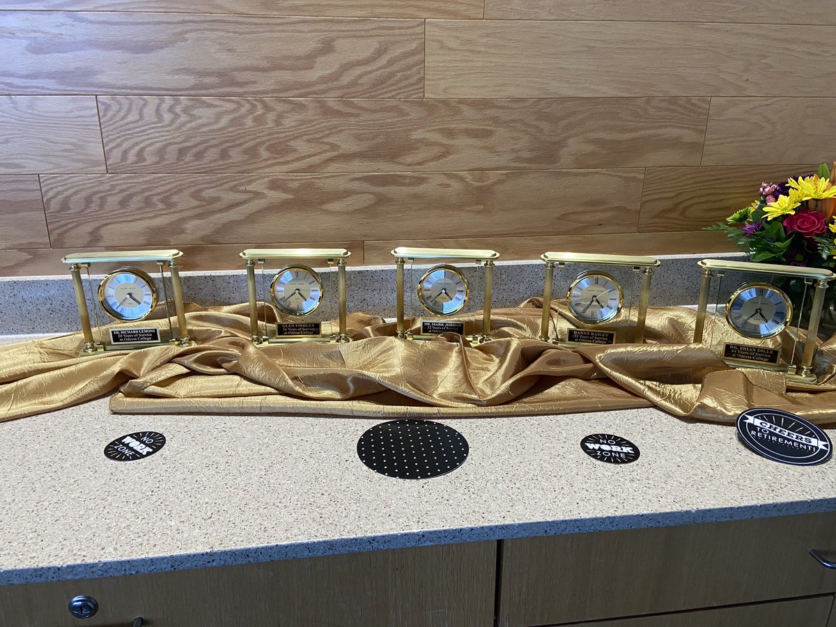 VP1TrueAnderson's tweet image. 155 years of service! Today we celebrated 6 outstanding faculty members who are retiring from Odessa College. What an honor to have had the opportunity to change the lives of many students in our community. #TweetOC #Teach #Comm_Coll