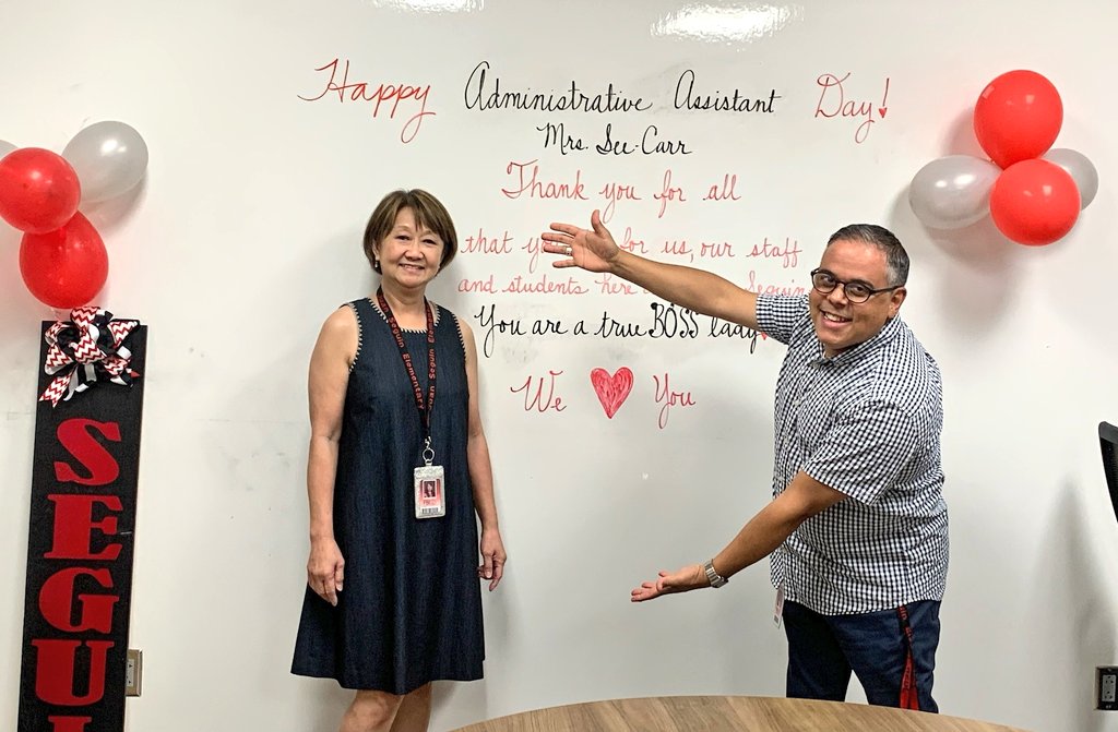 Happy #AdministrativeProfessionalsDay Mrs. See Carr!!! 💕You are truly AMAZING and we are BLESSED to have you taking care of us at Seguin Elementary! 🙌🏽  Thank you so much for all you do, we love you! 😘
<a href="/JSES_Stallions/">Juan Seguin Elementary</a> <a href="/FortBendISD/">Fort Bend ISD</a>