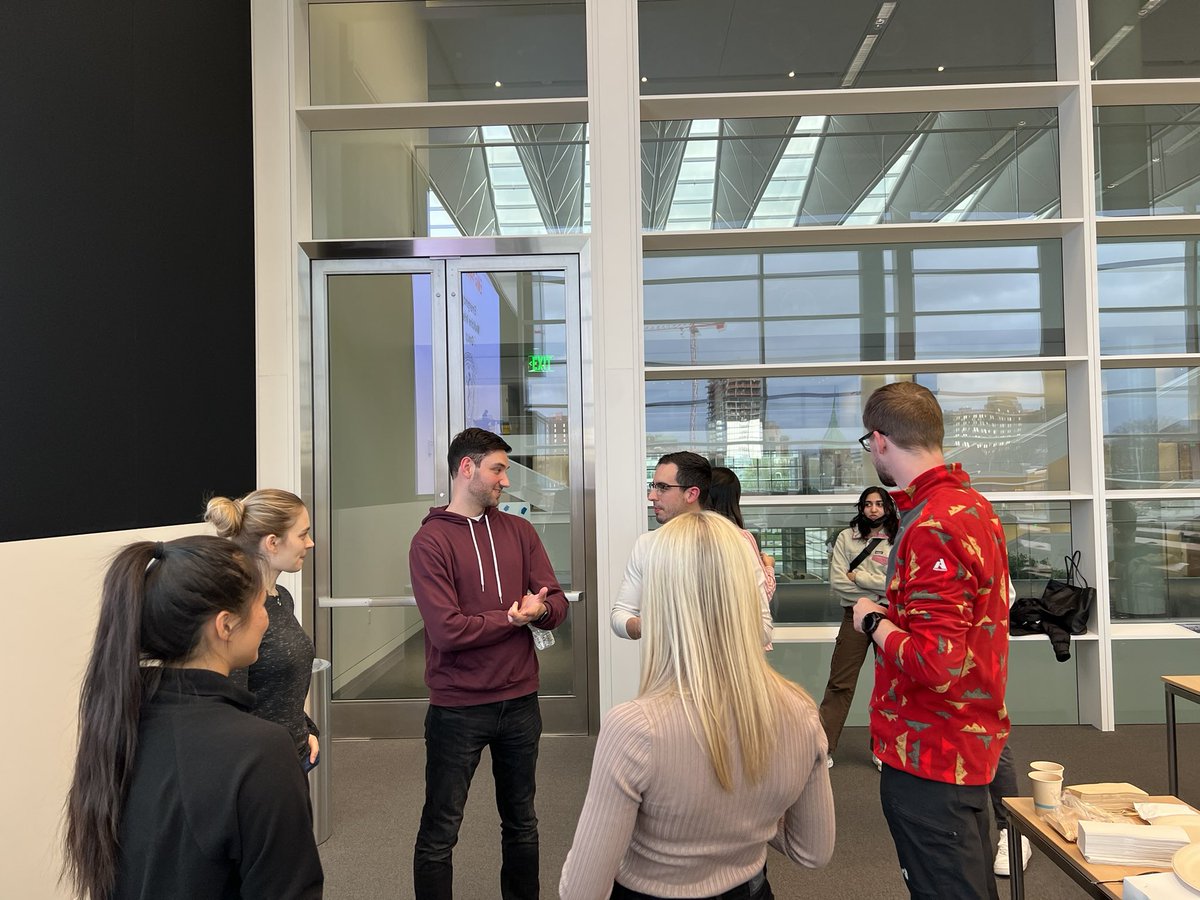 Robert Jones, DO (@rjonessonoem) on Twitter photo MetroHealth EM residents mentoring at the <a href="/EMIG_CWRU/">Emergency Medicine Interest Group @ CWRU</a> event.  <a href="/MetroHealth_EM/">MH/CCF/CWRU Emergency Medicine Residency</a> #EMbound MetroHealth EM residents mentoring at the <a href="/EMIG_CWRU/">Emergency Medicine Interest Group @ CWRU</a> event.  <a href="/MetroHealth_EM/">MH/CCF/CWRU Emergency Medicine Residency</a> #EMbound