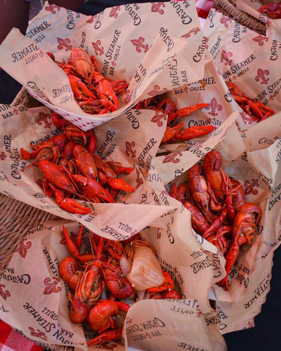 cajun_steamer's tweet photo. @GrindSimmons94 @BarrentineBrent Yikes man 🫣 Hard to find those big bois so early in the season! Shoot us a DM before crawfish season is over and we’ll hook ya up with the biggest ones we got! 🦞 https://t.co/MrMW2Gd44W