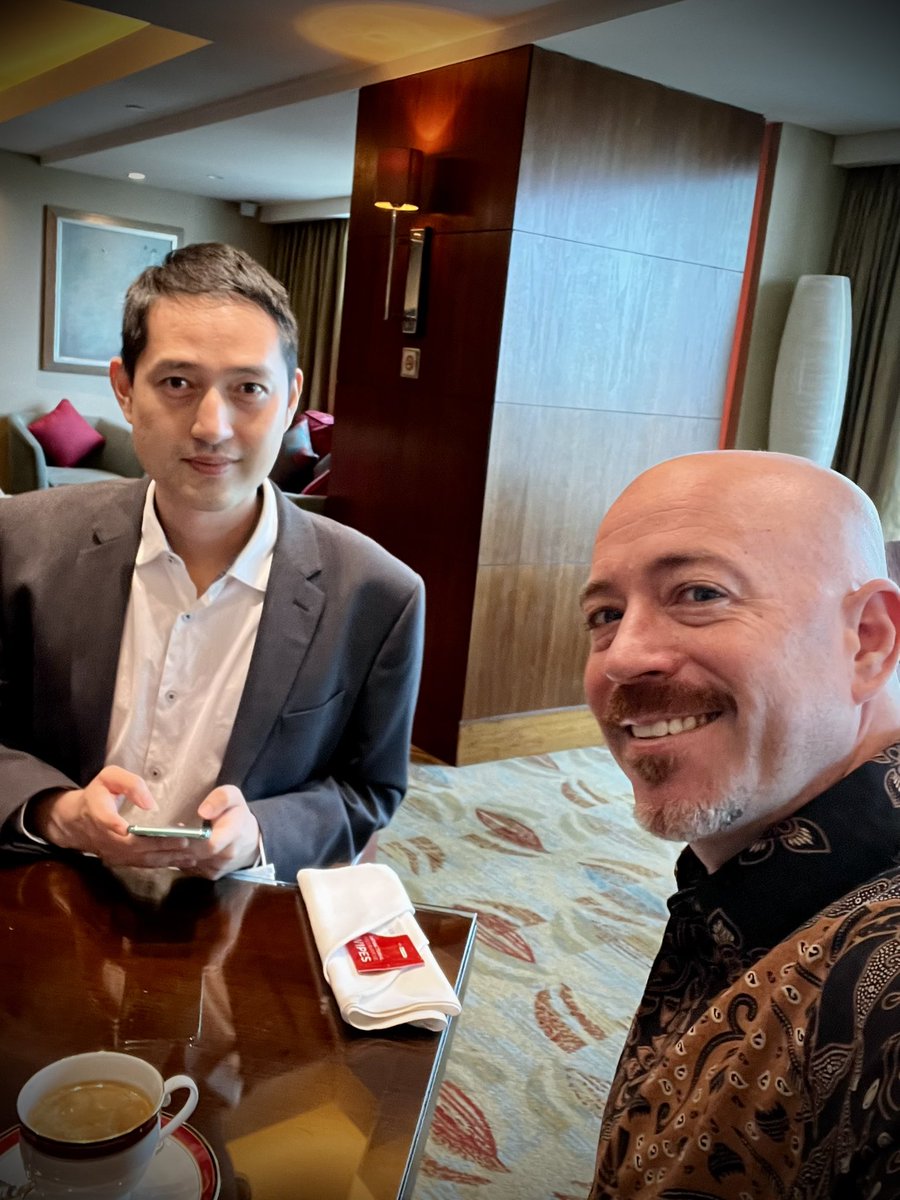 Our COO <a href="/eliweir/">eliweir.eth</a> met this morning with <a href="/XTexchange/">XT Exchange 🚀</a> VP of Global BD <a href="/vincetomoon/">Vincent</a> in Jakarta to talk about #crypto, #NFTs, #securities, and the listing of $EGX on the XT.COM exchange