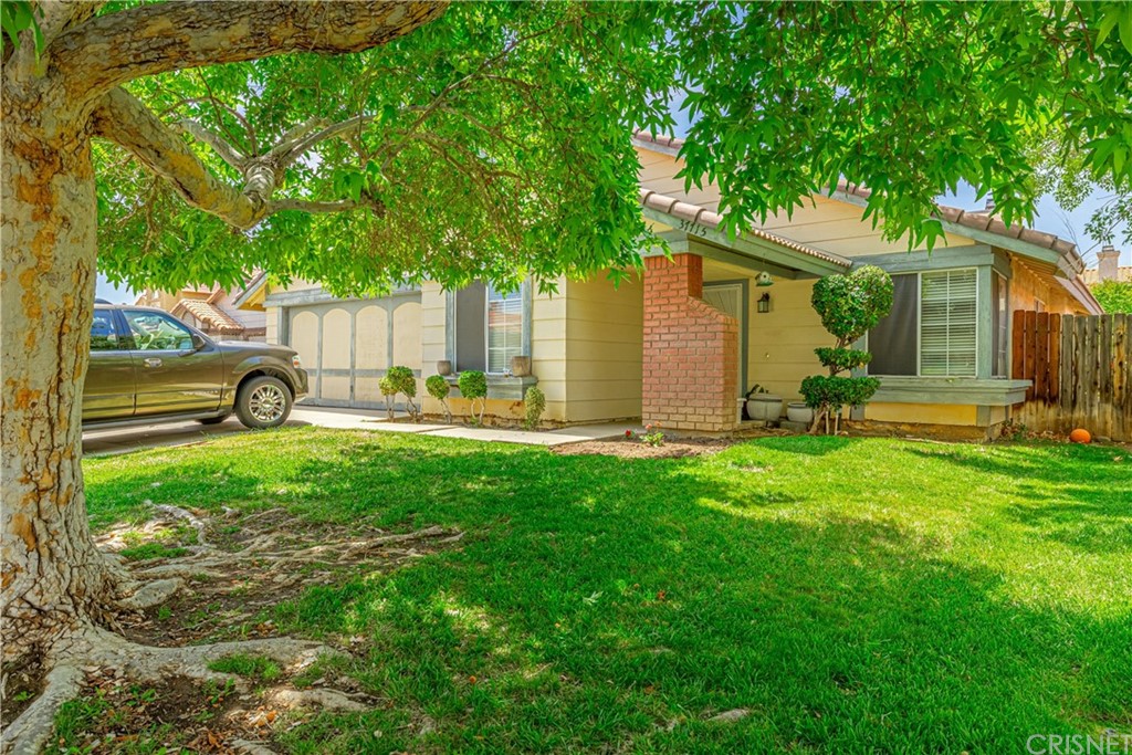 MarieLongjohn's tweet image. New Listing! $470,000.00, 4BR, 2BA, 37715 Bristol Court, Palmdale, CA 93550, Full Details 150516045.homesconnect.com/Listing/314421…