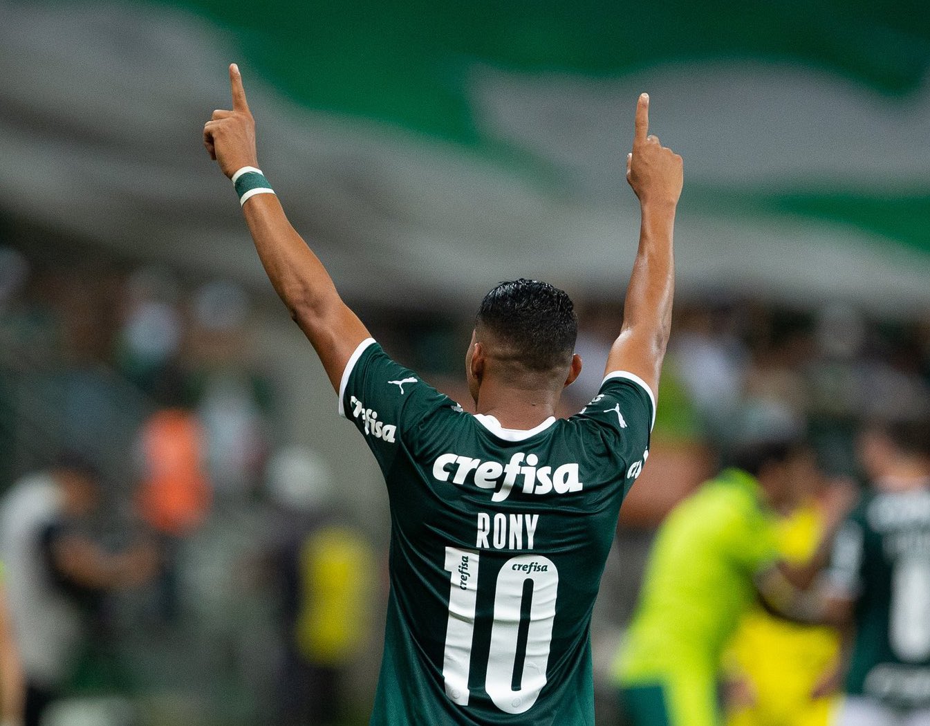 Sofascore Brazil on X: Weverton (33 anos) pelo @Palmeiras na  @LibertadoresBR: ⚔️38 jogos 👐98 defesas 🚫20 gols sofridos (!) 📊83% bolas  defendidas (!) 🙏1/2 pênaltis defendidos ❌0 erros defensivos graves 💯Nota  SofaScore