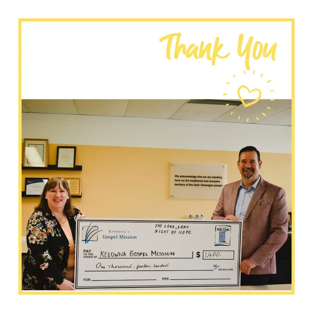 KGMission's tweet photo. 🙏Thank you, Donna, for all your work in organizing “The Long Long Night of Hope.” We are so grateful to receive the cheque for $1,400, and your generosity is very much appreciated.🌸💕
#kelownagospelmission #DonorsChoose #compassion #charity https://t.co/SV6jhtTop6
