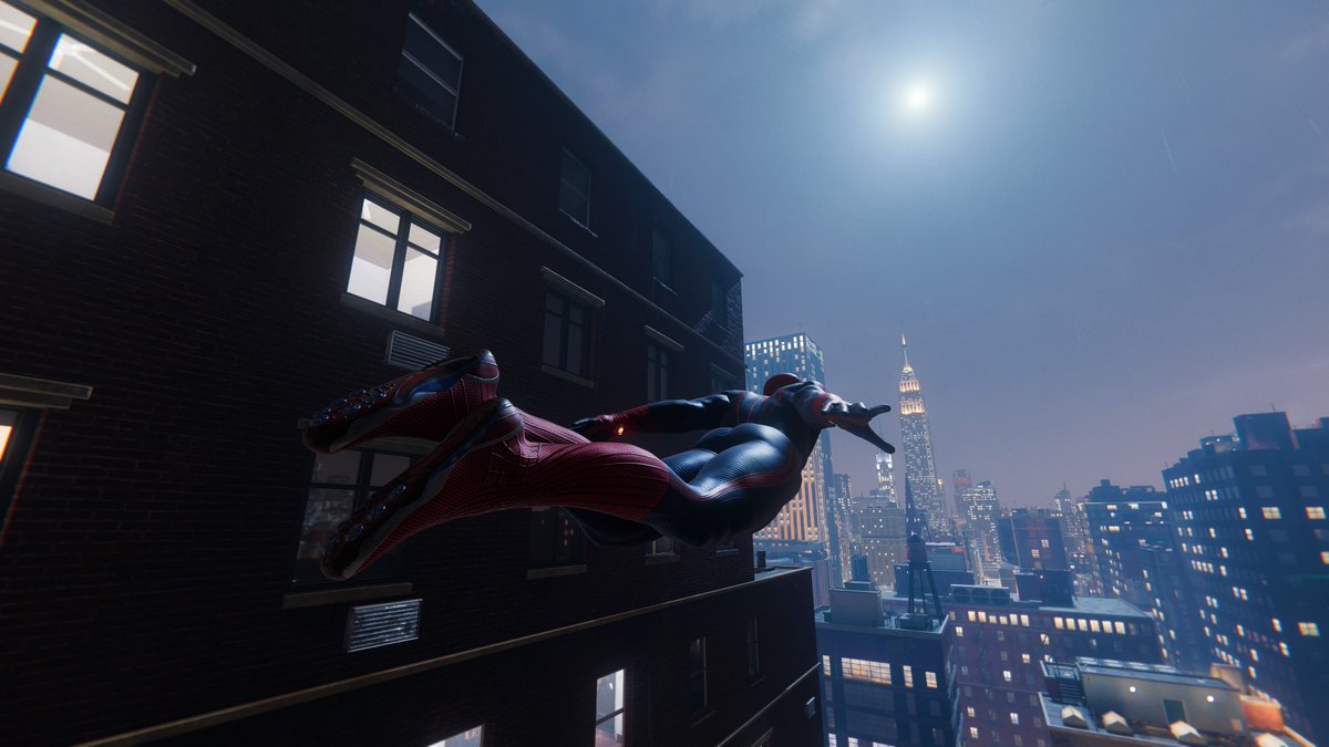 StoreyT1000's tweet photo. #PS5Share, #MarvelsSpiderManRemastered https://t.co/8IQncPPnGj