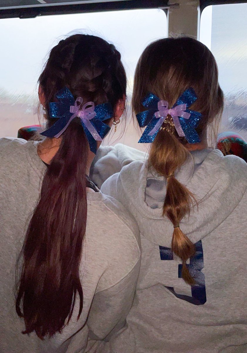 _emilymunson's tweet photo. We continue to play for those who are no longer able to take the field. #FlyHighAngels #WeLoveYou
Not a day goes by where I don’t miss you paigey 🤍 #playforpaige33 https://t.co/7qjWGDlzc2
