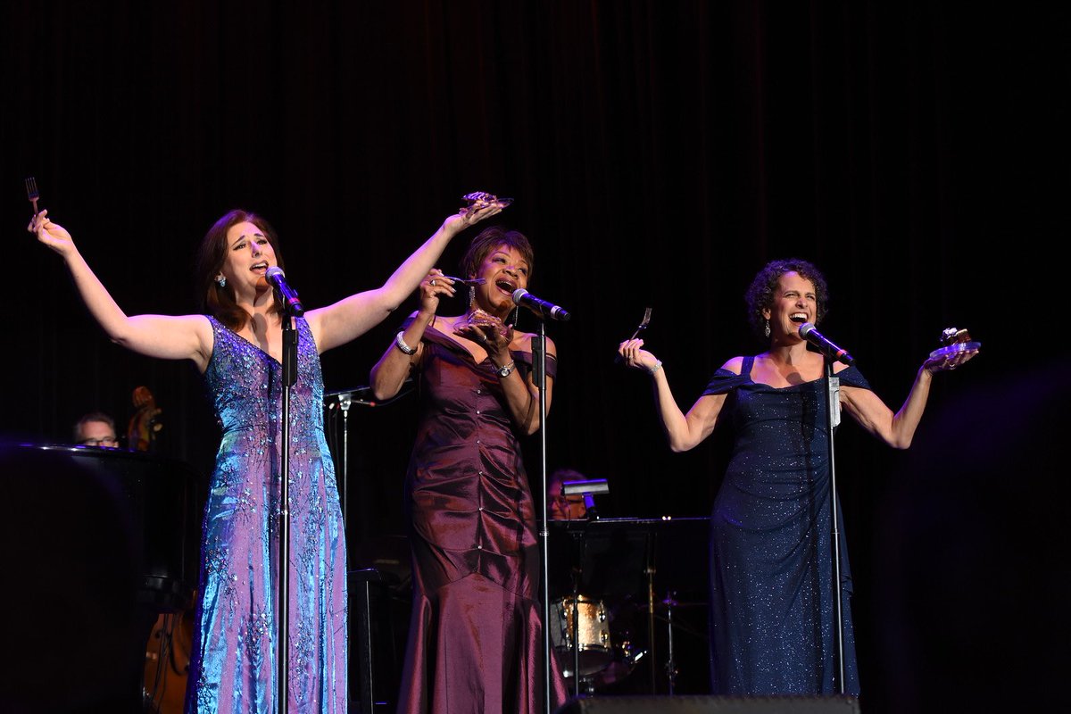 Lisa_Fielding's tweet photo. Coming up tomorrow on #BackstageChicago, it's been the heartbeat of #Chicago's nightclub scene for more than a century. Some of #Cabaret’s finest artists are gathering for the city's first ever #cabaretweek ! On @ApplePodcasts or the @audacy app. @WBBMNewsradio @chicagocabaret https://t.co/8veOsXVALz