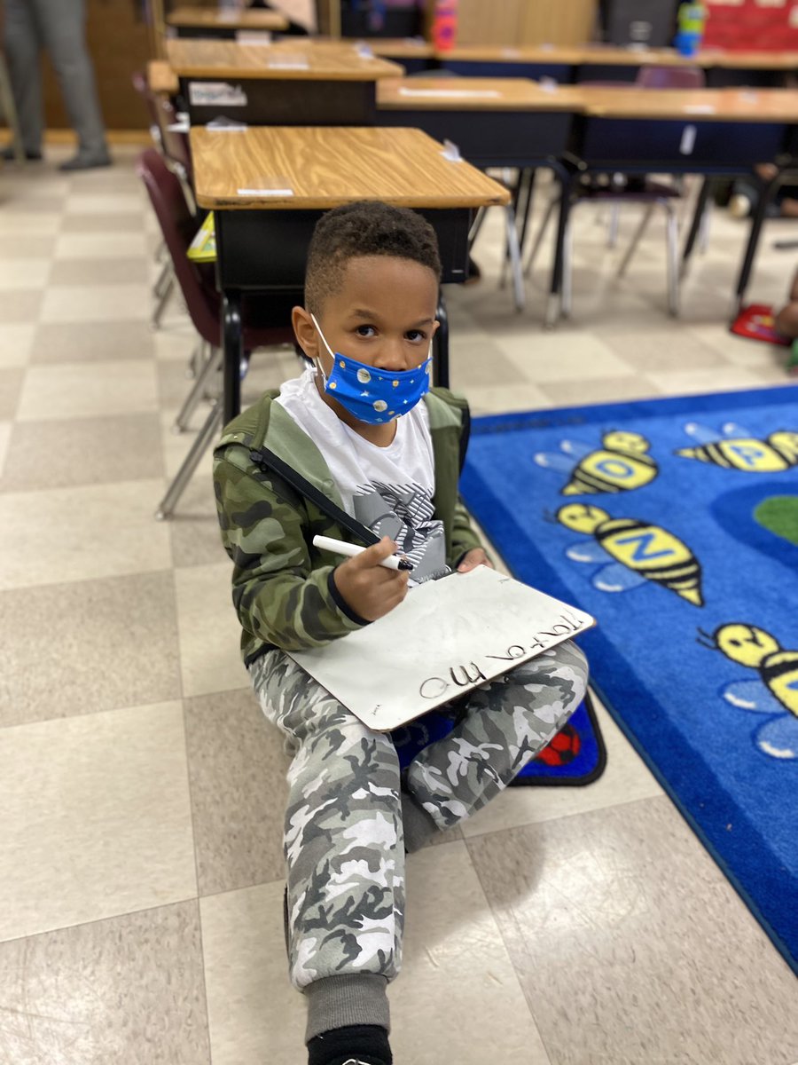 MeganDEBland1's tweet photo. Our Mission: Defeat GMAS #APS5Week @TCottTheDoc @APSFinchEagles #weareready https://t.co/Pib7yf1Nqa