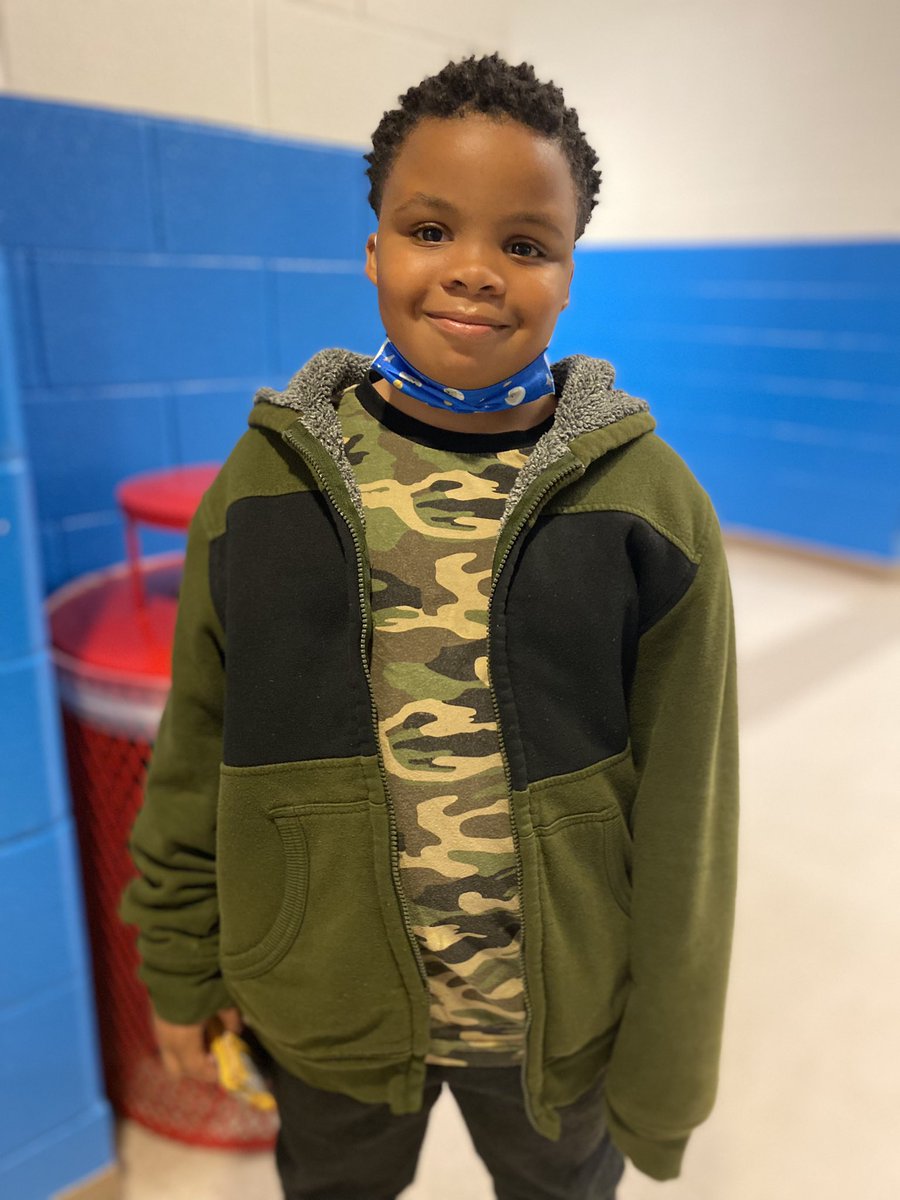 MeganDEBland1's tweet photo. Our Mission: Defeat GMAS #APS5Week @TCottTheDoc @APSFinchEagles #weareready https://t.co/Pib7yf1Nqa