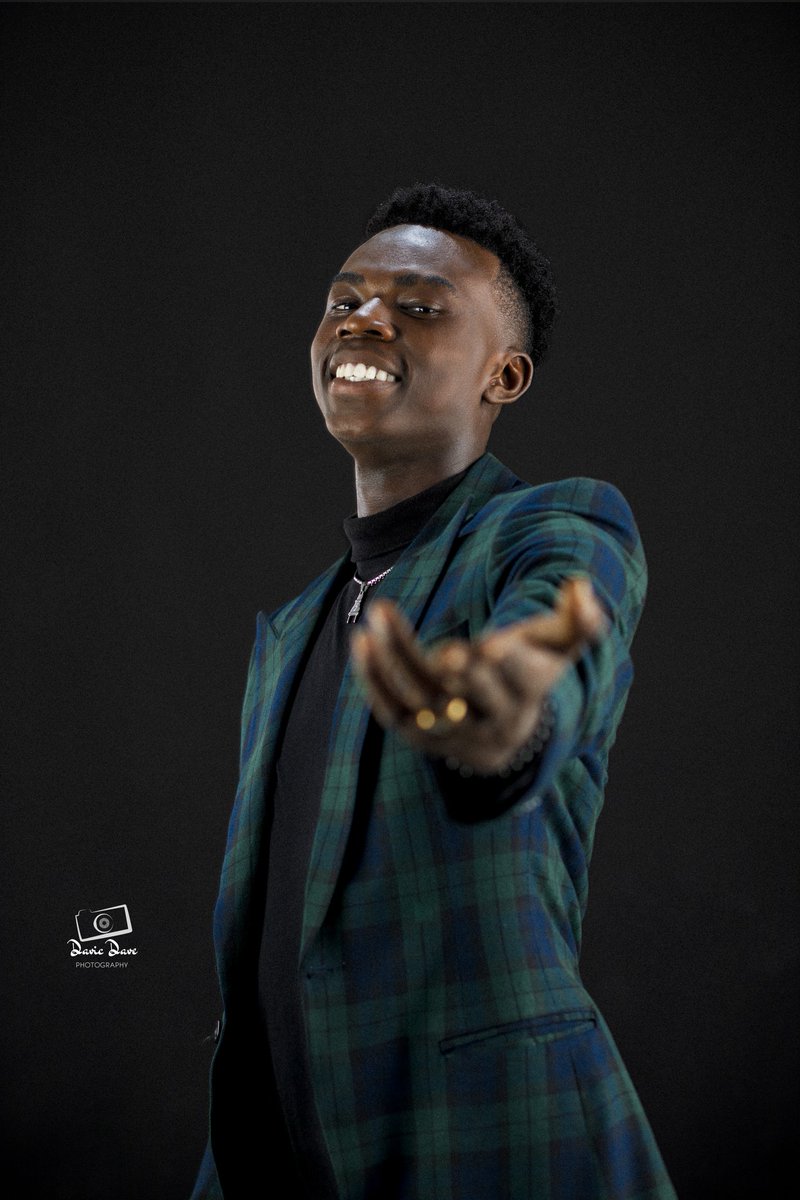 TunesDs's tweet photo. @davido 
Obo today na your name sake birthday
Happy birthday to me
Obo  your name sake is dropping account number make u bless him birthday
3182695323
First bank
David chinedu likeness https://t.co/ff0T2WiIKY